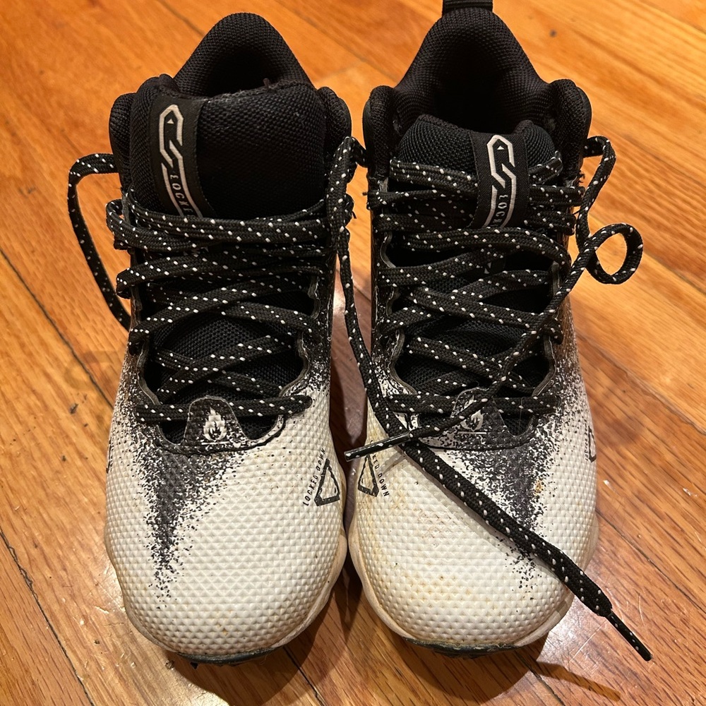 Under Armor kids cleats